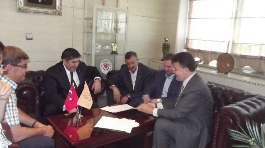 İran İle Elazığ Arasında İş Birliği Protokol&uuml; İmzalandı