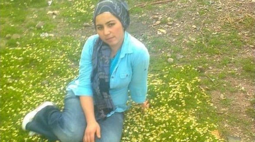 Gen&ccedil; Kadın Denizde Kayboldu