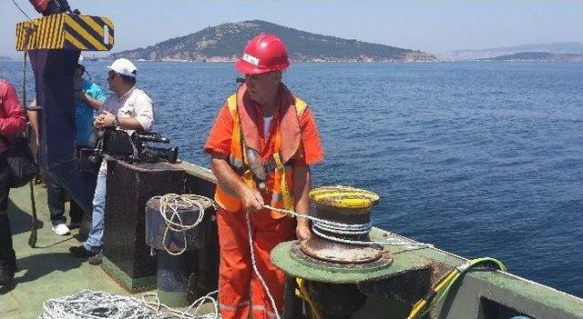 Denizden 240 Bin Metrekarelik Terk Edilmiş Ağ &Ccedil;ıkartıldı 2