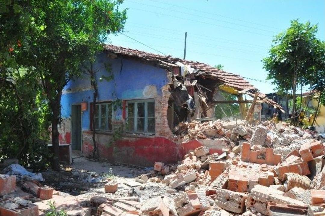 Nazilli B&uuml;y&uuml;meye Devam Ediyor