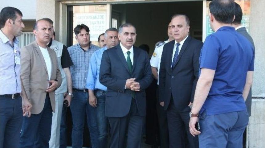 Yol Kesen Pkk&rsquo;lıların 1 Polisi Yaralaması