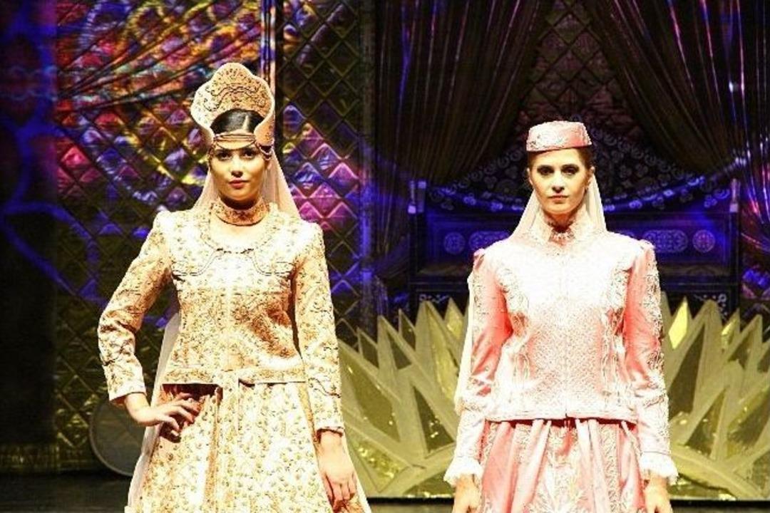 &ldquo;sarayın İncileri&rdquo; Defilesi