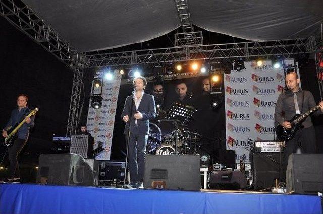 En İyi Sokak Sanatçısı "tunalı Tayfa" Oldu 1