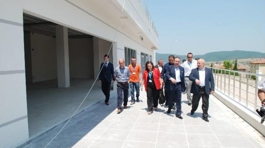 Ayazma&rsquo;ya &Ccedil;ok Ama&ccedil;lı Kapalı Pazar