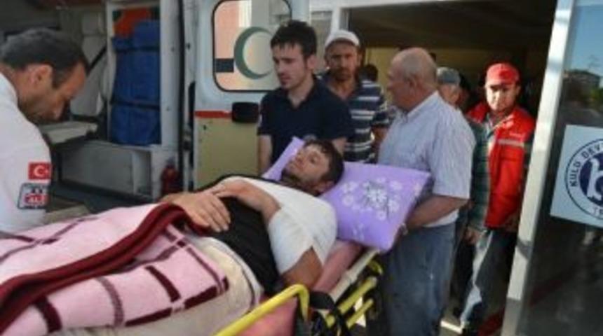 İnşaat İş&ccedil;isi 5 Metrelik Y&uuml;kseklikten D&uuml;ş&uuml;p Yaralandı