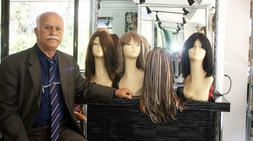 Ticareti &Ouml;ğrendi "perukların Efendisi" Oldu