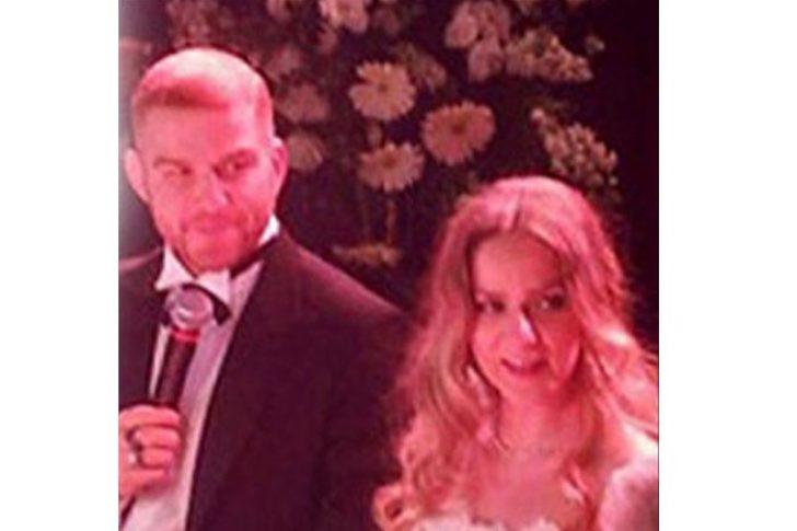 Athena Gökhan evlendi G4