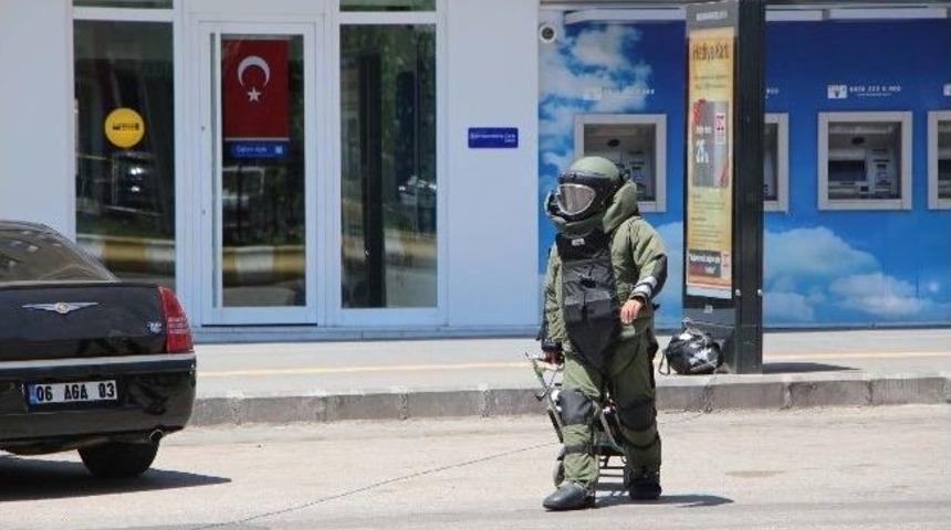 Ş&uuml;pheli &Ccedil;anta Polisi Harekete Ge&ccedil;irdi