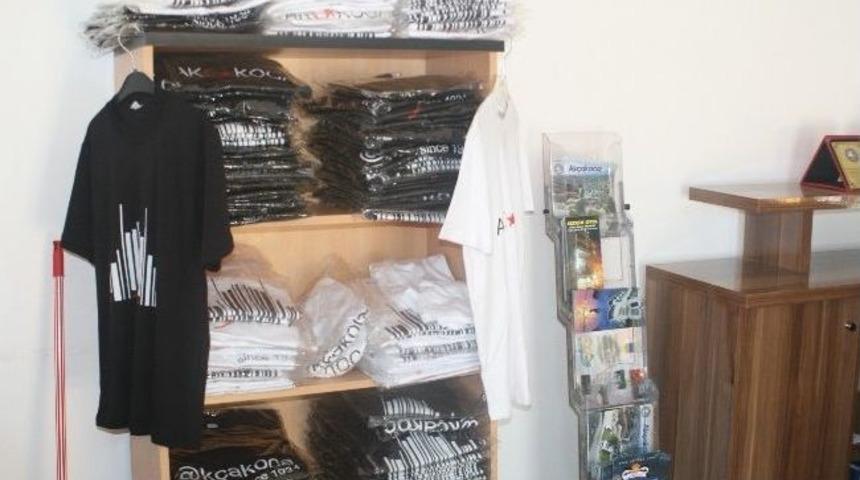 Ak&ccedil;akoca Turizm Derneği&rsquo;nin Tanıtım Tiş&ouml;rtleri G&ouml;r&uuml;c&uuml;ye &Ccedil;ıktı