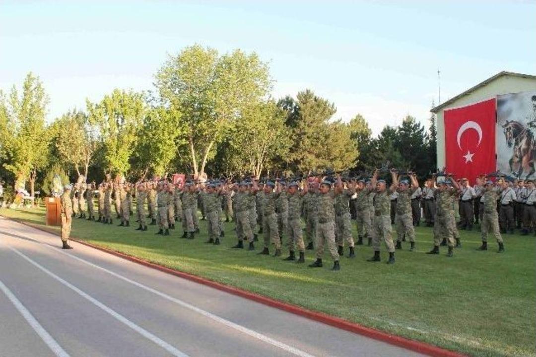 Jandarma Kuruluşunu Kutluyor