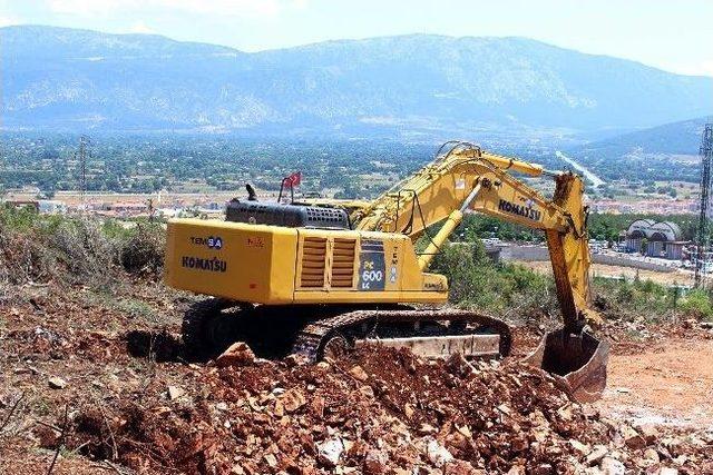 Tıp Fakültesinde İnşaat Başladı