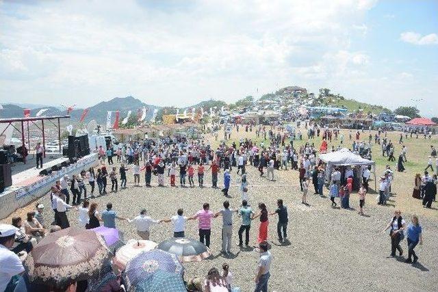 Geleneksel 19. Karadenizliler Buluşması Meşeli Dağ’da Gerçekleştirildi