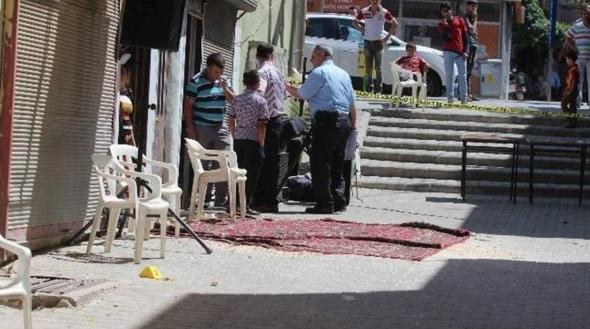Gaziantep&rsquo;te D&uuml;ğ&uuml;n Evine Silahlı Saldırı: 6 Yaralı