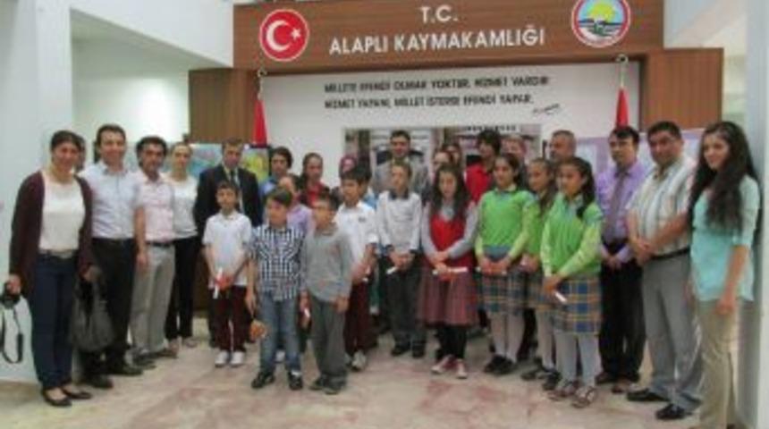 &Ccedil;evre Korumdan &ouml;ğrencilere &Ouml;d&uuml;l