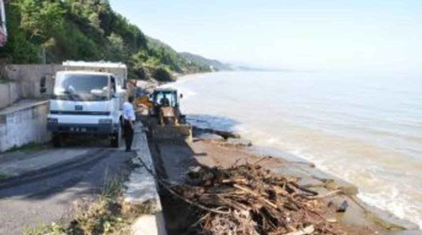 Belediye Plajı deniz mevsimine hazırlanıyor