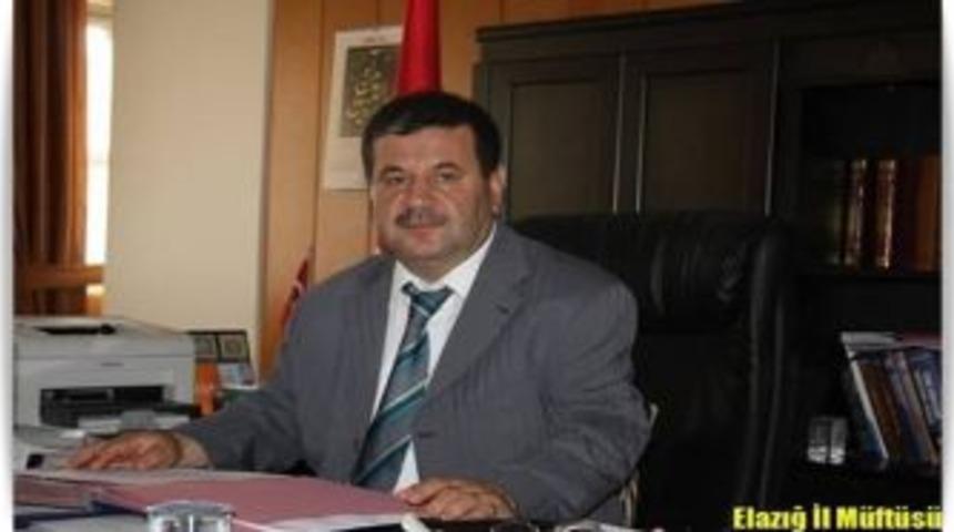 G&uuml;ng&ouml;r, "Beraat Kandiliniz Kutlu Olsun"