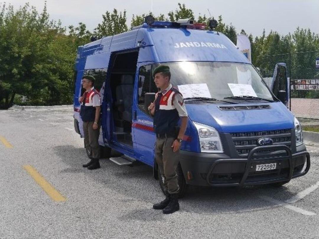 Jandarma Mobil Karakol Aracı Edirne'de G&ouml;rev Yapacak