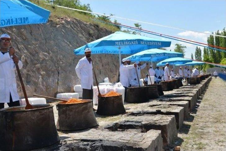 50 Kazan Pilav 30 Dakikada Tükendi G2