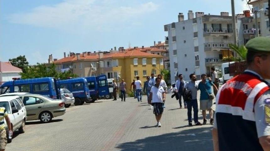 Ayvalık&rsquo;ta 27 Ka&ccedil;ak Yakalandı