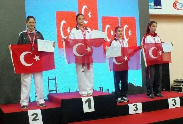 Kağıtsporlu Karatecilerden Bir Başarı Daha