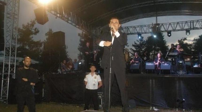 Bursalılar, Ferhat G&ouml;&ccedil;er İle Coştu