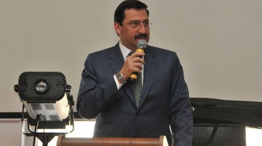 Din G&ouml;revlileri Ve Kur&rsquo;an Kursu &Ouml;ğreticileri Sertifikalarını Aldı