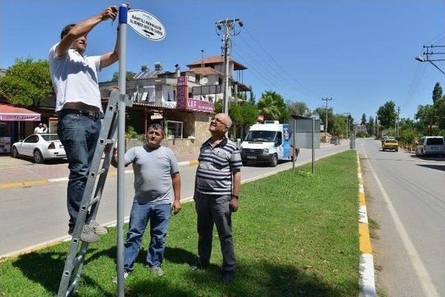 Mahalle Statüsü Kazanan Köylere Sokak Levhası