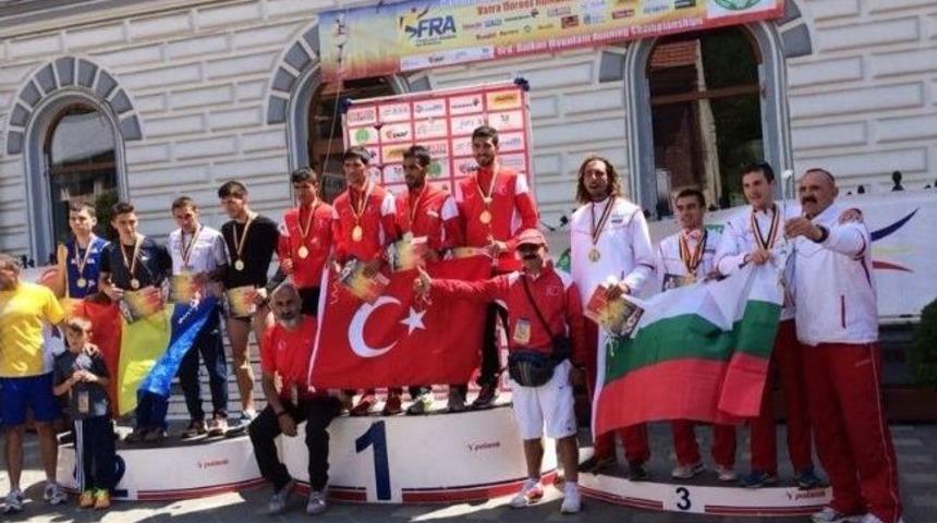 Milli Koşucular 3 Kategoride Balkan Şampiyonu