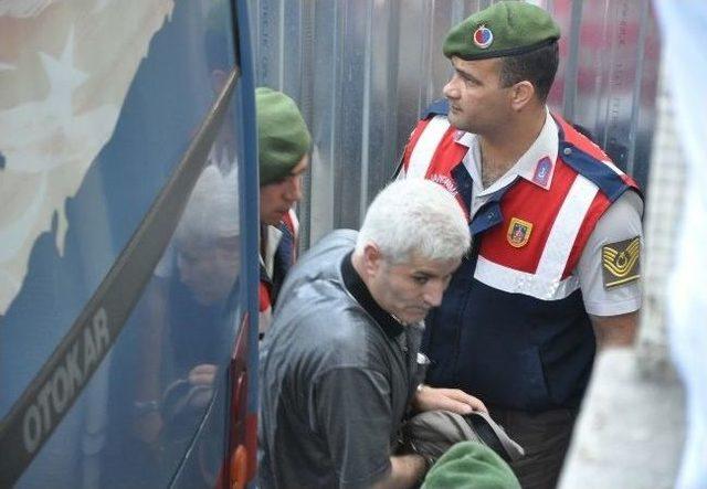 Muhtarlık Se&ccedil;imlerinde &Uuml;&ccedil; Kişinin &Ouml;ld&uuml;ğ&uuml; Davadan Karar &Ccedil;ıkmadı 2