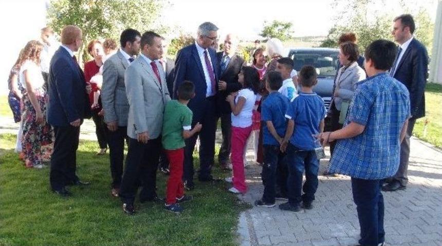 Sevgi Evleri&rsquo;nde Duygu Seli