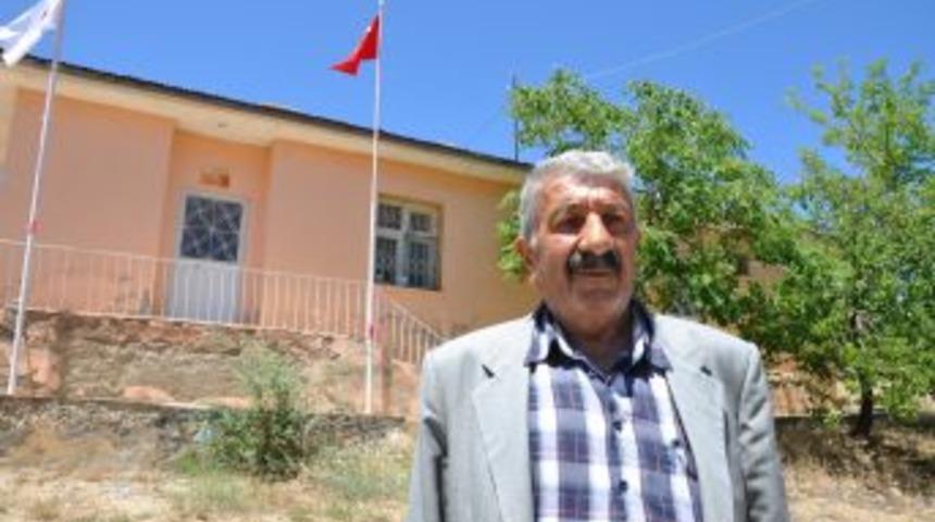 Koruk K&ouml;y&uuml; Ebe Bekliyor