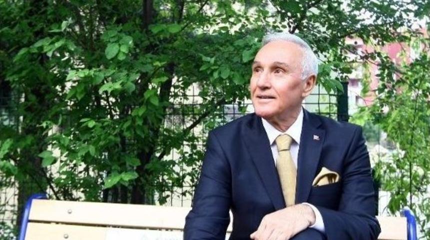 K&ouml;y-sam'ın 'g&uuml;venilir Siyaset&ccedil;i' Anketinden 'tevfik Diker' İsmi &Ccedil;ıktı