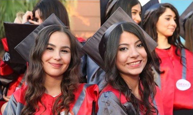 En Mutlu G&uuml;nlerinde Bile Soma&rsquo;nın Yasını Tuttular 1