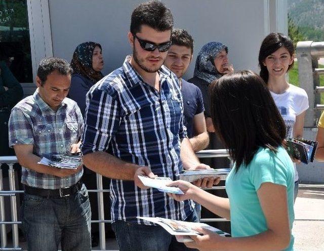 Karabük Üniversitesi'nden Üniversite Adayı Öğrencilere Davet