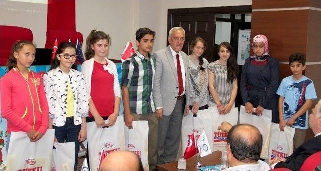 &Ccedil;ocuklara T&uuml;rk Masallarını Anlattılar 1