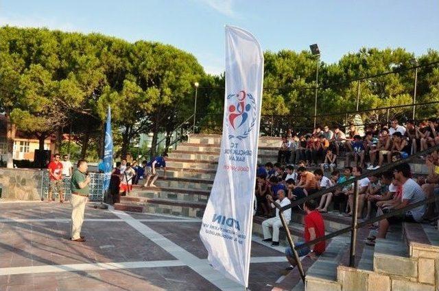 Gen&ccedil;lik Kampı A&ccedil;ıldı 1