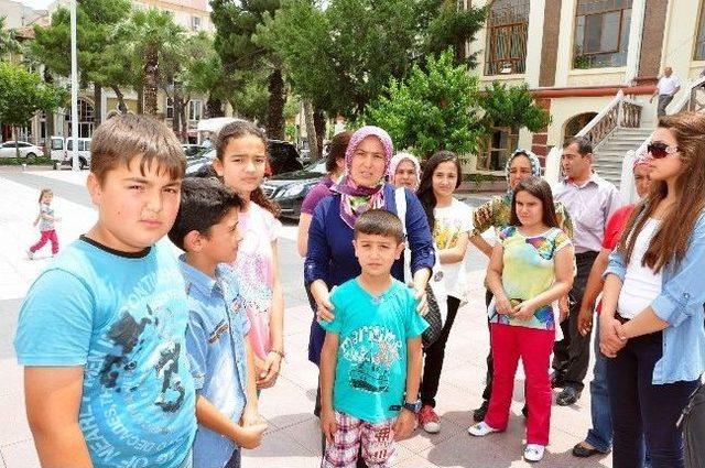 Veliler Okullarının Kapatılmasına İsyan Etti 1