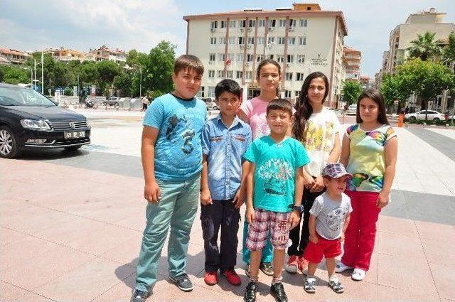 Veliler Okullarının Kapatılmasına İsyan Etti 2