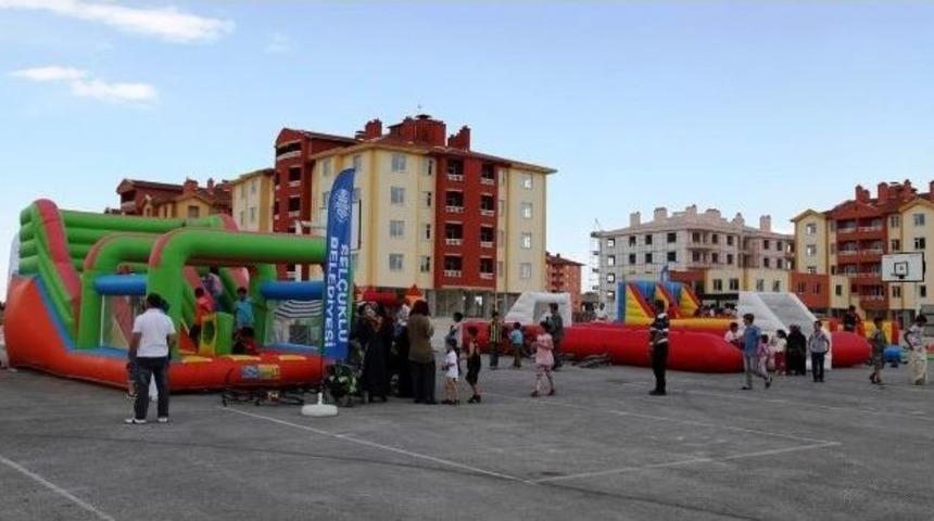 Sel&ccedil;uklu Belediyesi&rsquo;nden &ldquo;karne Festivali&rdquo;