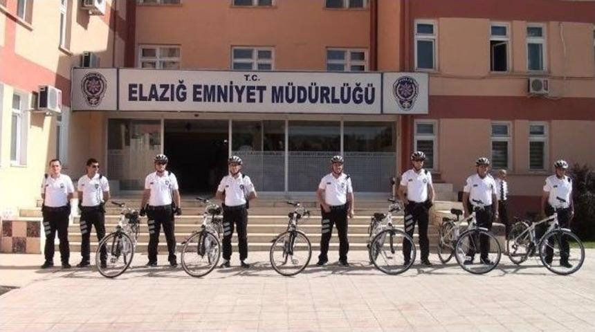 Elazığ'da 6 Bisikletli Polis Timi G&ouml;reve Başladı