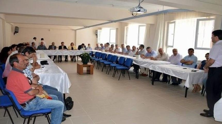 Ak Parti&rsquo;li Kılın&ccedil;, Eğitimcilerle Bir Araya Geldi