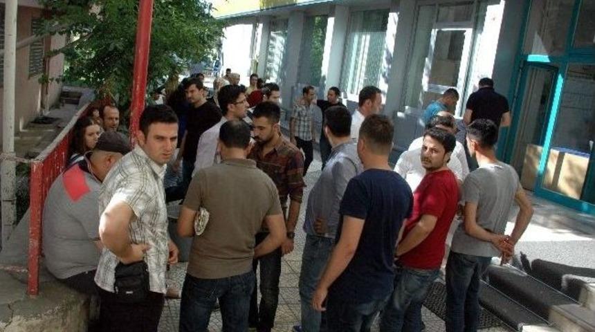 &Ccedil;ağrı Merkezinde 35 Kişi İşten &Ccedil;ıkartıldı