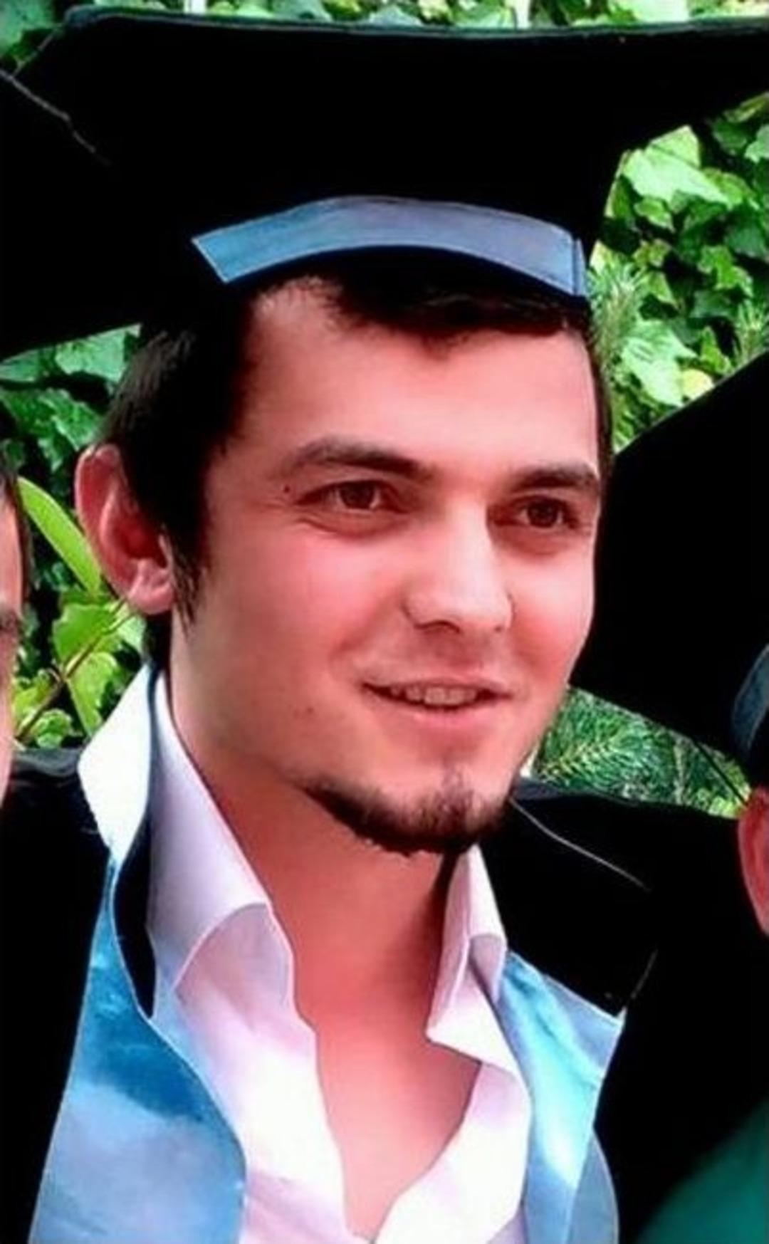 &Uuml;niversite &Ouml;ğrencisinin &Ouml;ld&uuml;ğ&uuml; Yolu Kapatarak Eylem Yaptılar