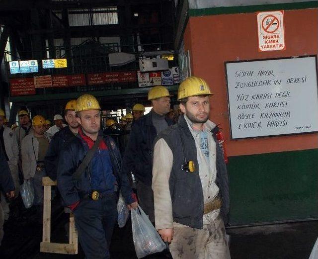 Maden İş&ccedil;ileri &Ccedil;alışmama Hakkını Kullandı 1