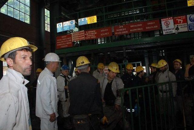 Maden İş&ccedil;ileri &Ccedil;alışmama Hakkını Kullandı 2