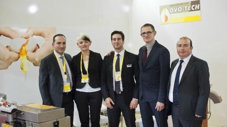 Yumurta Kırmak Zahmetli İş Olmaktan &Ccedil;ıkıyor