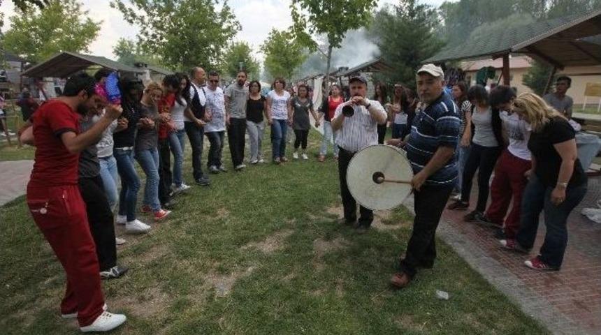 Sivaslılar Yakacık&rsquo;ta Buluştu