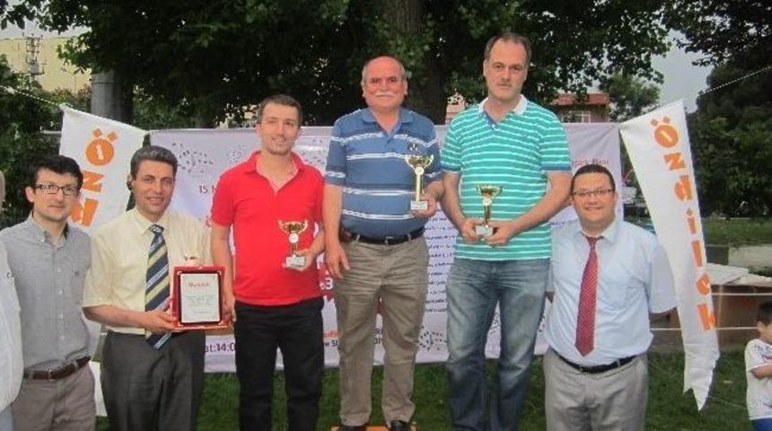 &Ouml;zdilek&rsquo;te Babalar G&uuml;n&uuml; Şenliklerle Kutlandı