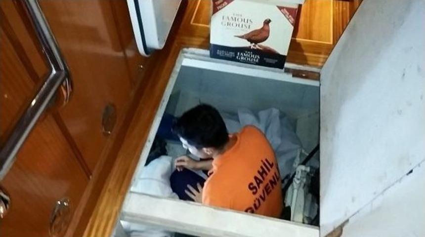 Sahil G&uuml;venlik Ka&ccedil;ak İ&ccedil;kiye Ge&ccedil;it Vermedi