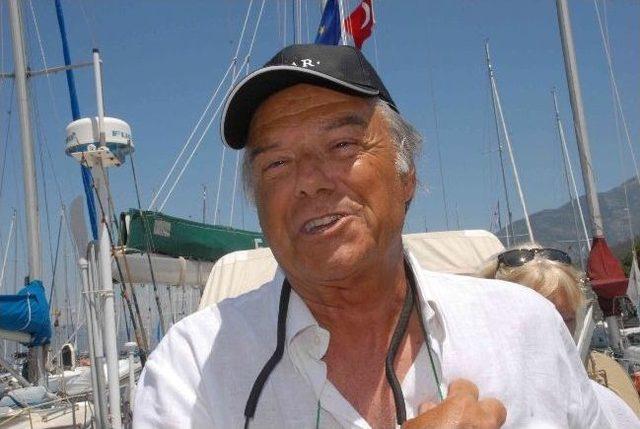 T&uuml;rkiye Kıyılarını İtalyanca Kitap Yaptı 1